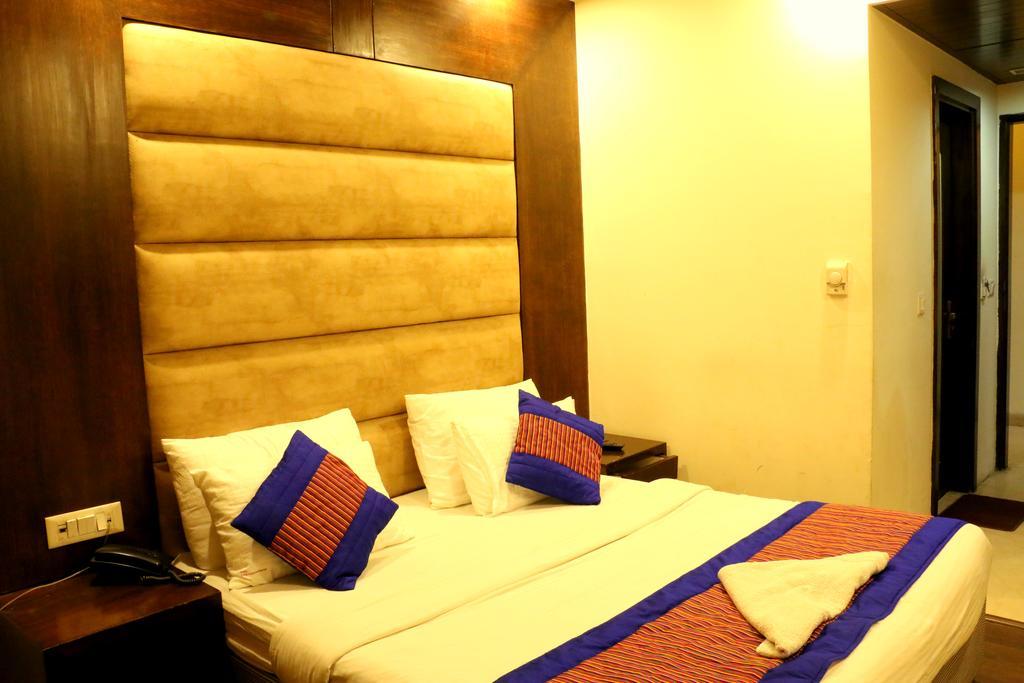Hotel Benz International Δελχί Εξωτερικό φωτογραφία