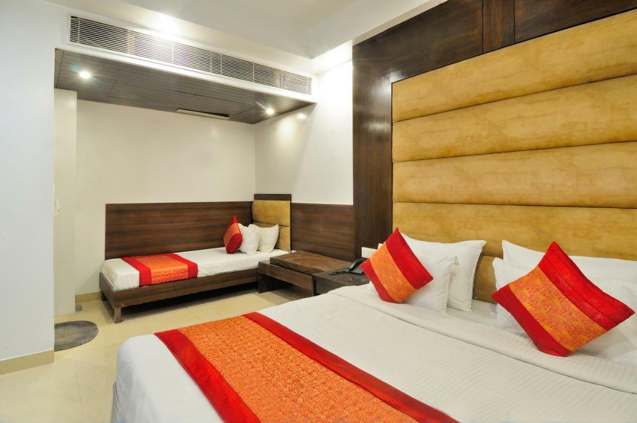 Hotel Benz International Δελχί Εξωτερικό φωτογραφία