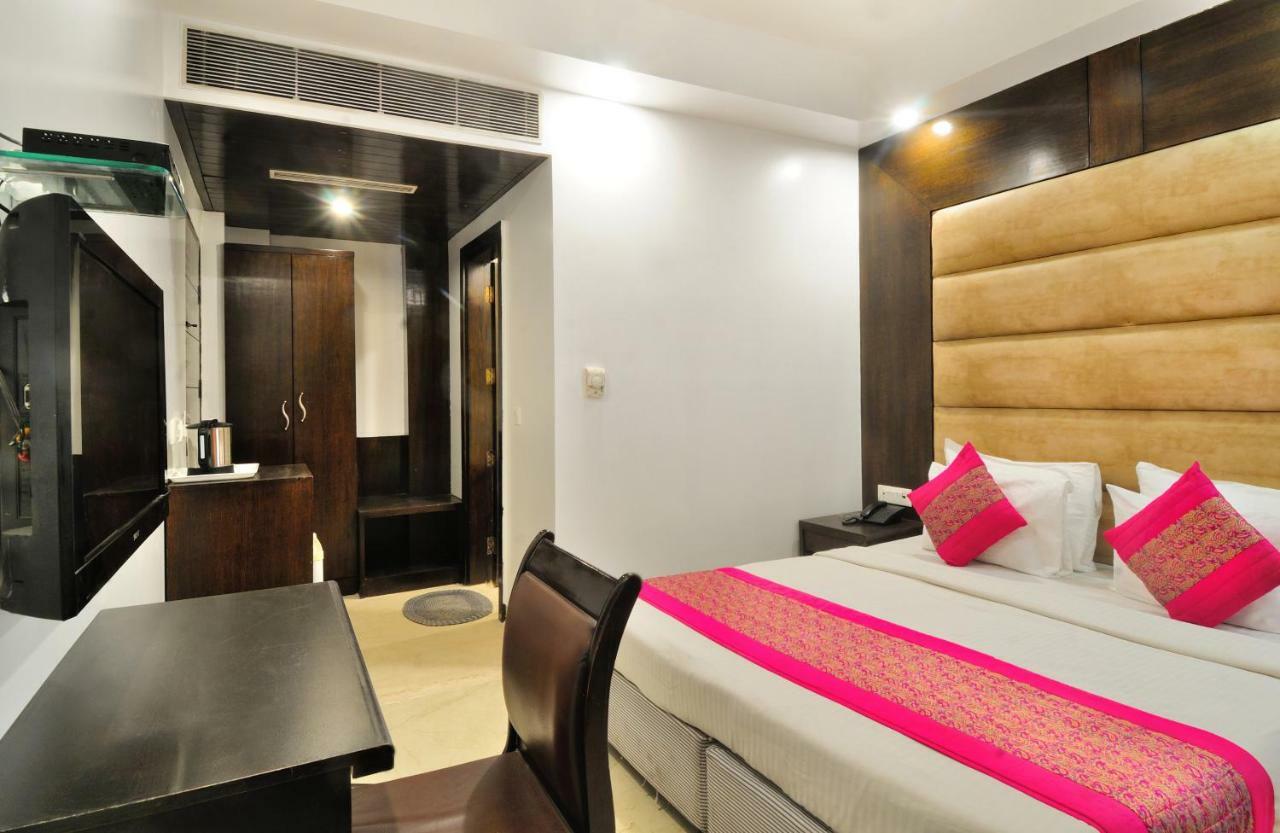 Hotel Benz International Δελχί Εξωτερικό φωτογραφία