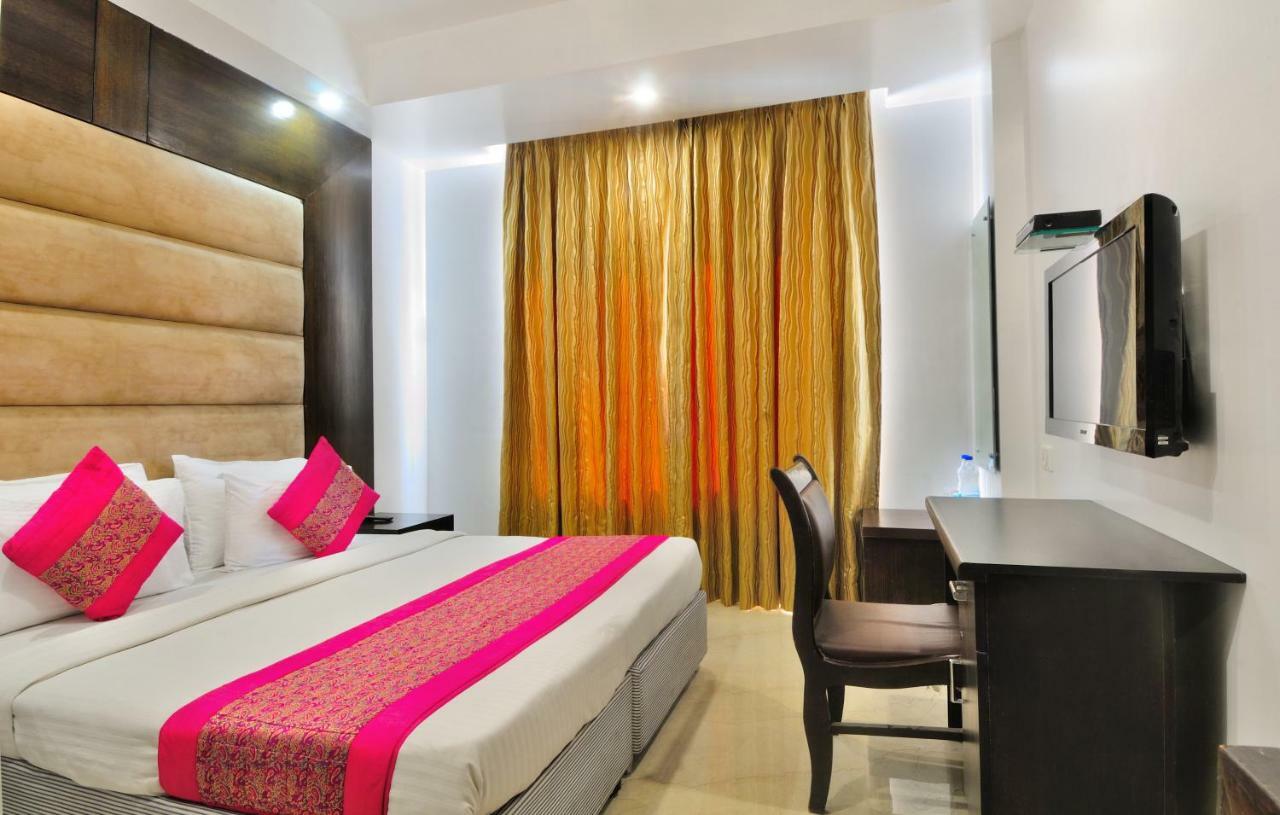Hotel Benz International Δελχί Εξωτερικό φωτογραφία