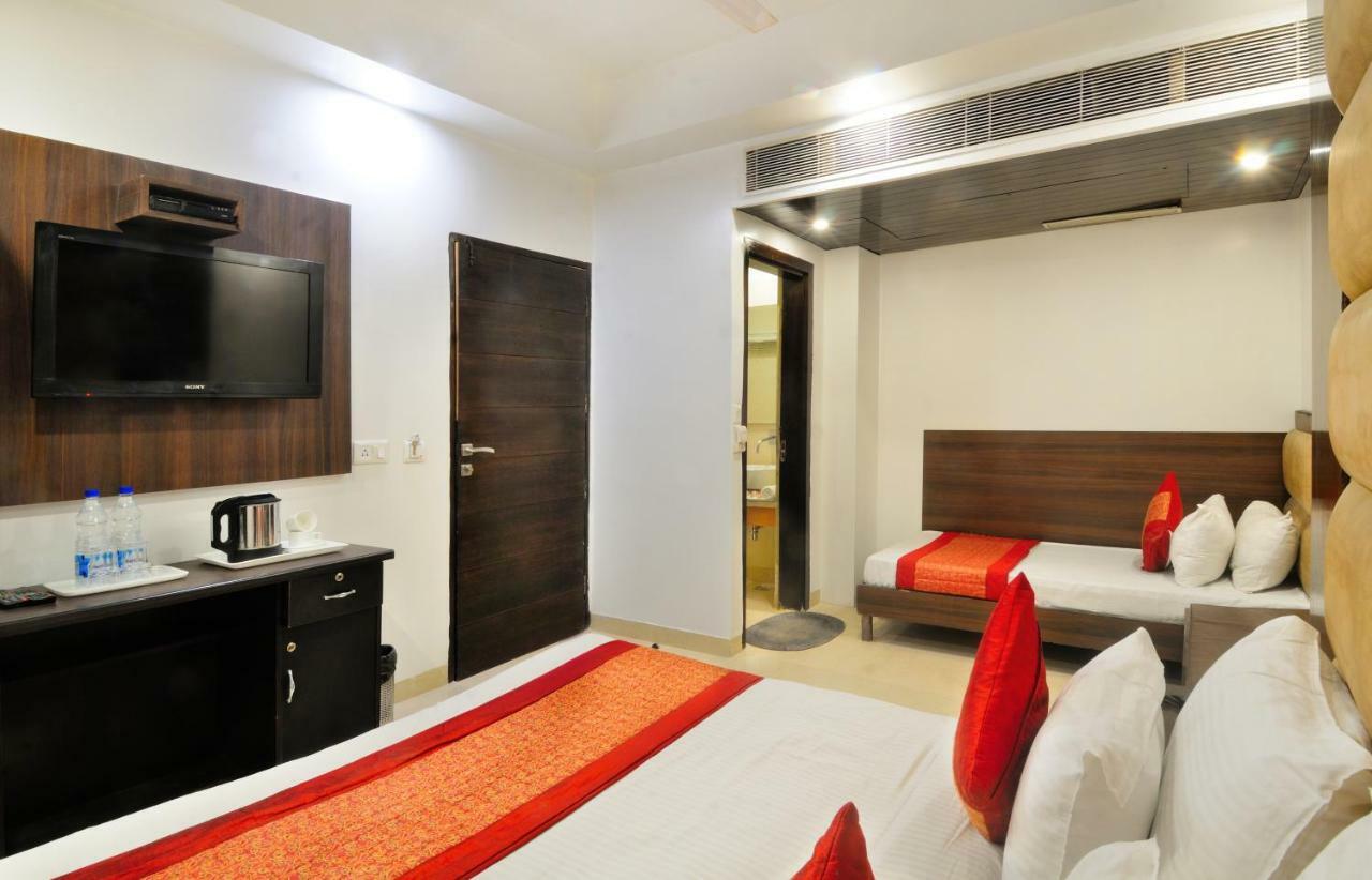 Hotel Benz International Δελχί Εξωτερικό φωτογραφία