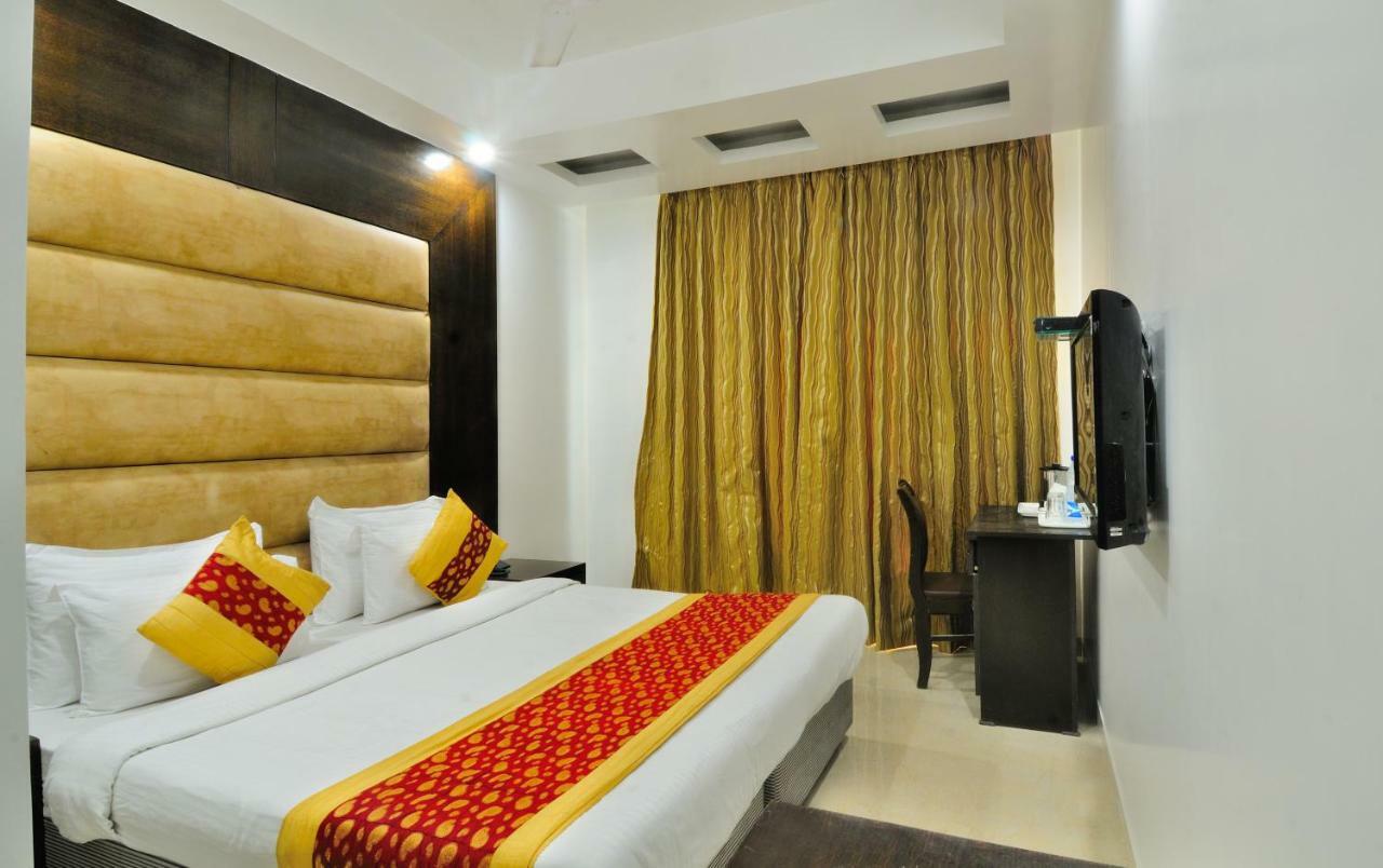 Hotel Benz International Δελχί Εξωτερικό φωτογραφία