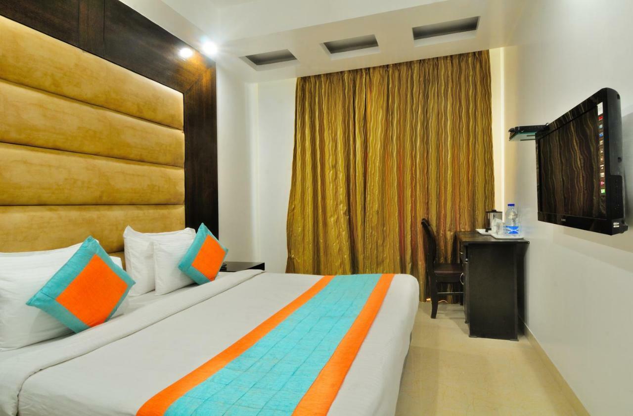 Hotel Benz International Δελχί Εξωτερικό φωτογραφία